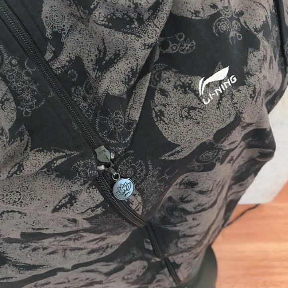 Preowned Li Ning Women’s Fashion Sport Vest - Picture 3 of 4